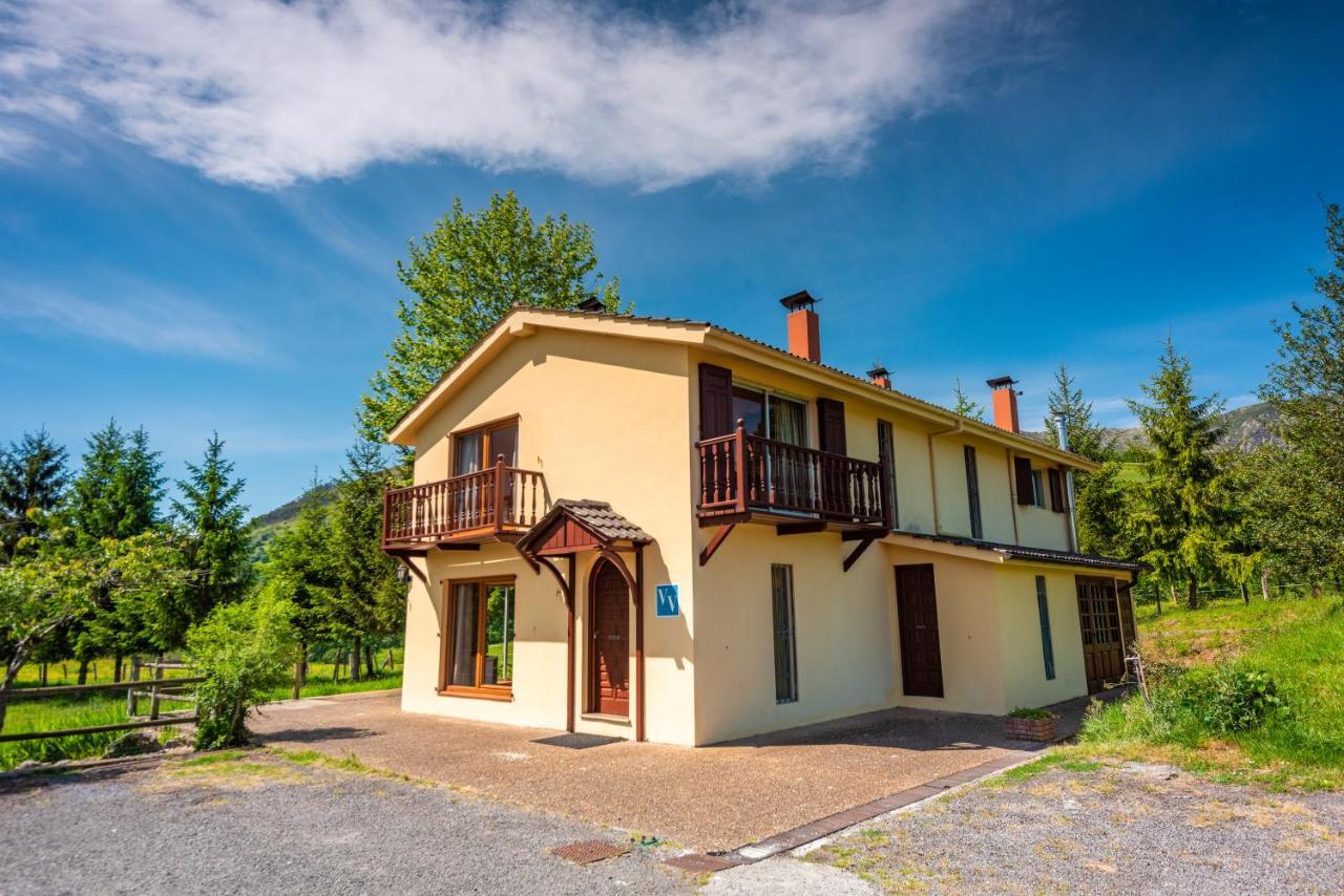 Casa Oriental Pension Cereceda  Buitenkant foto