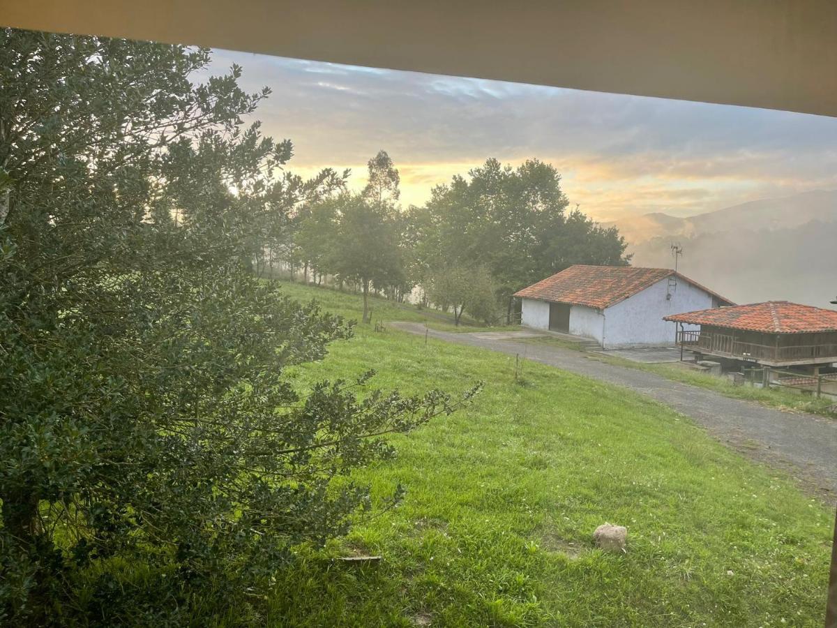 Casa Oriental Pension Cereceda  Buitenkant foto